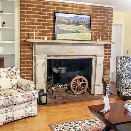 Early Inn At The Grove Rocky Mount Esterno foto